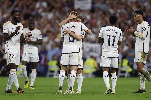 克羅斯評歷史最佳陣容：梅羅上榜，中場(chǎng)魔笛+齊祖，前鋒大小羅