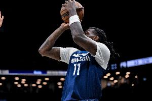 納茲·里德：以前的我是完美主義者 現在覺(jué)得就這樣也挺好