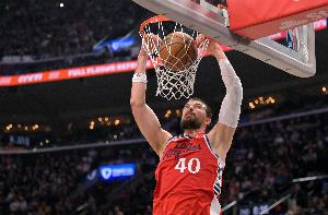 船記：又一場(chǎng)慘烈失利 角色球員挺身而出但還是無(wú)力回天