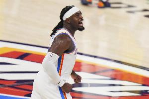 箭如雨下！雷霆首節三分12中8 命中率高達66.7%