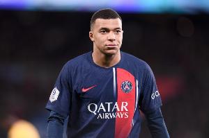 隊報：巴黎向姆巴佩索賠4.4億，含轉會(huì )損失+忠誠度損害+形象損失