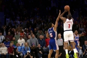 為什么哈登絕殺三分沒(méi)吹犯規？主裁：裁判認定格萊姆斯為合法干擾