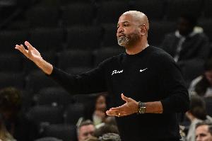 活塞主帥談十連勝：防守是關(guān)鍵 我們是頂級的轉換進(jìn)攻球隊