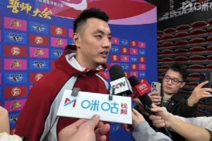 翟曉川：希望曾凡博回來(lái) 幫助球隊沖擊冠軍 和趙睿很熟悉