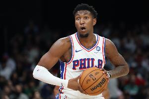 手感全無(wú)！賈斯汀·愛(ài)德華茲6中0未得分 拿到5分4助