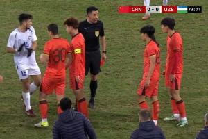 媒體人：汪士欽未來(lái)一段時(shí)間不要進(jìn)國字號，聯(lián)賽也該至少5場(chǎng)停賽