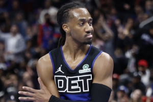 近三場(chǎng)場(chǎng)均20.3分7.7助！活塞主帥：我能明顯感受到詹金斯的自信