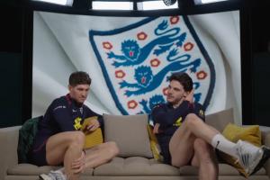 斯通斯賴(lài)斯談圖赫爾：多微小的細節都能關(guān)注到 最看重比賽強度