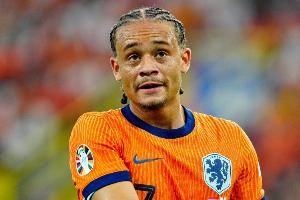 四名英超球員同一場(chǎng)比賽為荷蘭破門(mén)，荷蘭隊史首次