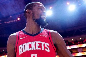 火箭本季進(jìn)攻效率較聯(lián)盟平均值+9.0 新世紀來(lái)第二&力壓15-16勇士