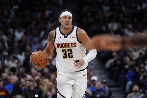 予取予求！阿隆·戈登半場(chǎng)8中6拿到最高16分外加6板 正負值+21