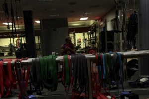 亞馬爾更新社媒，曬自己在健身房鍛煉照片