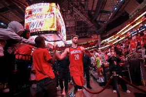 大心臟中鋒！申京本賽季關(guān)鍵時(shí)刻18中10 進(jìn)球數并列聯(lián)盟第一