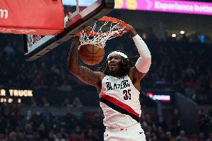 個(gè)人賽季首次背靠背！斯普利特：羅威今天沒(méi)怎么打 明天可能會(huì )上