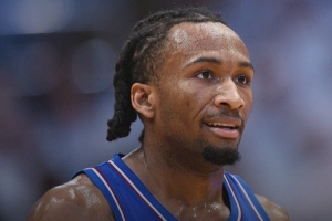 ESPN2026年NBA模擬選秀前五！彼得森狀元被籃網(wǎng)選中 迪班薩榜樣