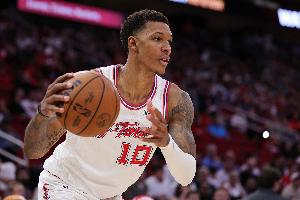 明天火箭VS騎士：小賈巴里·史密斯因膝傷出戰成疑