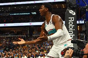 效率太低！小賈倫20中8拿到18分6板3助 無(wú)罰球