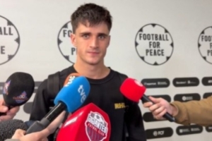 ?！ぞS克托：伯納爾有光明的未來(lái) 相信巴薩會(huì )找回去年的狀態(tài)