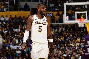 ??數據證明統治力！本賽季當艾頓單場(chǎng)20+時(shí)湖人6勝0負未嘗一敗