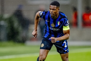 外媒：若鄧弗里斯無(wú)法及時(shí)復出，國米周末德比戰有三人可替代他