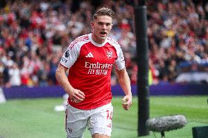 槍手舊將：約克雷斯還需加強體能和減重，但他會(huì )在正確環(huán)境下成長(cháng)