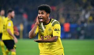 買(mǎi)盲盒開(kāi)到非法武器？圖片報：阿德耶米被罰款2個(gè)月薪資約45萬(wàn)歐