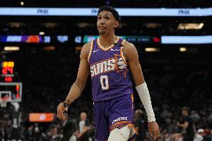 太陽(yáng)全場(chǎng)搶斷開(kāi)拓者19次 創(chuàng  )聯(lián)盟本賽季單場(chǎng)搶斷數新高