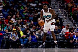 表現全面！文斯·威廉姆斯13中5拿14分8板9助&搶3前板 正負值+11