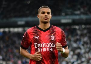 佳夫談加盟紐卡：阿萊格里曾說(shuō)會(huì )給我機會(huì )，但我想嘗試不同的東西