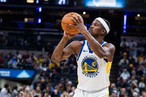 隊友不跑位我自己來(lái)！巴特勒半場(chǎng)8中5&6罰6中 拿下16分4板3助1斷