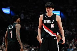 解說(shuō)：小楊三分有些迷路 不知是受心態(tài)影響or身體變化適應期沒(méi)過(guò)