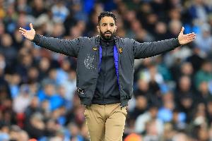 太陽(yáng)報：阿莫林希望曼聯(lián)傳奇能幫助隊內年輕球員，他很敬重坎通納