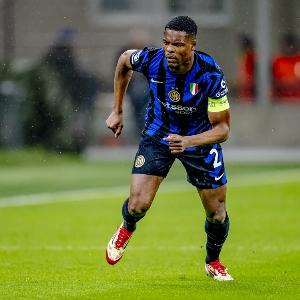 意媒：鄧弗里斯預計無(wú)緣米蘭德比，奧古斯托將頂替他的位置