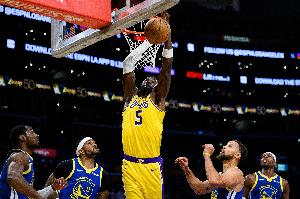 800萬(wàn)年薪太香了！艾頓已經(jīng)連續三場(chǎng)比賽砍下20+10