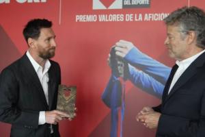 梅西獲評巴薩史上最受愛(ài)戴球員：我原本希望整個(gè)生涯都能留在巴薩