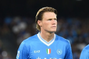 斯基拉：夏窗時(shí)小麥拒絕了沙特巨額報價(jià)，以及兩家英超球隊的邀請