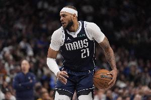 翻江倒海！加福德強攻內線(xiàn) 連續打成2+1拿到6分