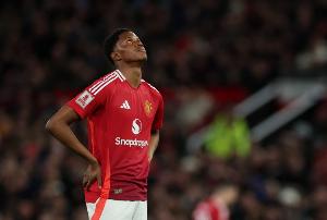 約克：阿莫林可嘗試用奧比頂替舍什科，曼聯(lián)有信任年輕人的傳統