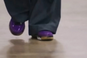 庫里穿韋德之道1代！韋德：感謝你對我12年前款式的支持和喜愛(ài)