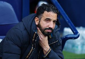 阿莫林談執教曼聯(lián)：我不會(huì )撒謊，在曼聯(lián)有些日子真的很難熬