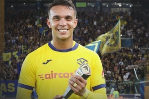 米體：齊沃看上21歲前鋒吉奧瓦尼，和盧克曼特點(diǎn)相似但身價(jià)僅1/10