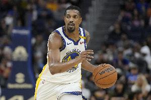 本賽季尚未出戰！Slater：預計梅爾頓將在12月的某個(gè)時(shí)間點(diǎn)復出