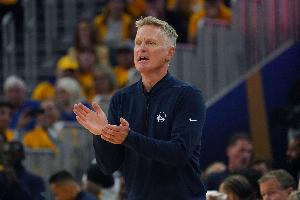 科爾:為球隊今晚的表現感到非常自豪 對之后的5連主感到興奮