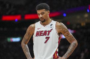 鮑威爾：是否先發(fā)韋爾都專(zhuān)注打好比賽 這是走向成熟的重要一步