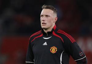 菲爾·瓊斯：我在比賽前后很難睡著(zhù)，經(jīng)常凌晨3、4點(diǎn)才去睡覺(jué)