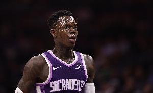 鐵麻了！施羅德半場(chǎng)6中0僅拿3分2板5助