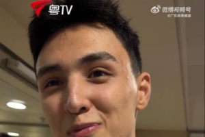 于米提談落后19分時(shí)的感受時(shí)調侃：杜導的名言 20分算個(gè)屁