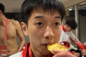 楊溢：開(kāi)場(chǎng)我們的防守不在狀態(tài) 落后情況下我們沒(méi)有抱怨 互相鼓勵