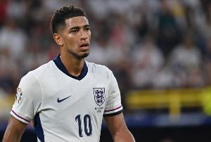 力挺！萊因克爾社媒轉發(fā)貝林厄姆比賽集錦：他非常出色并拼盡全力