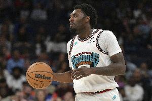 完全擊潰了對手！韋爾斯妙傳威廉姆斯壓哨暴扣得分